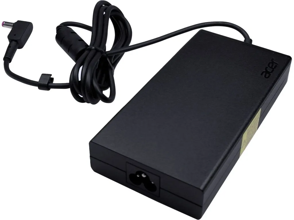 Acer AC-adapter 135W / 7.1A / 19V / 1.7 x 5.5 x 11mm