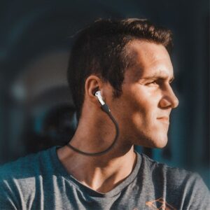 AHASTYLE Apple AirPods Universal Halsrem - Vit
